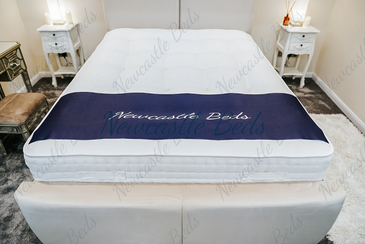 Alexandria Bed
