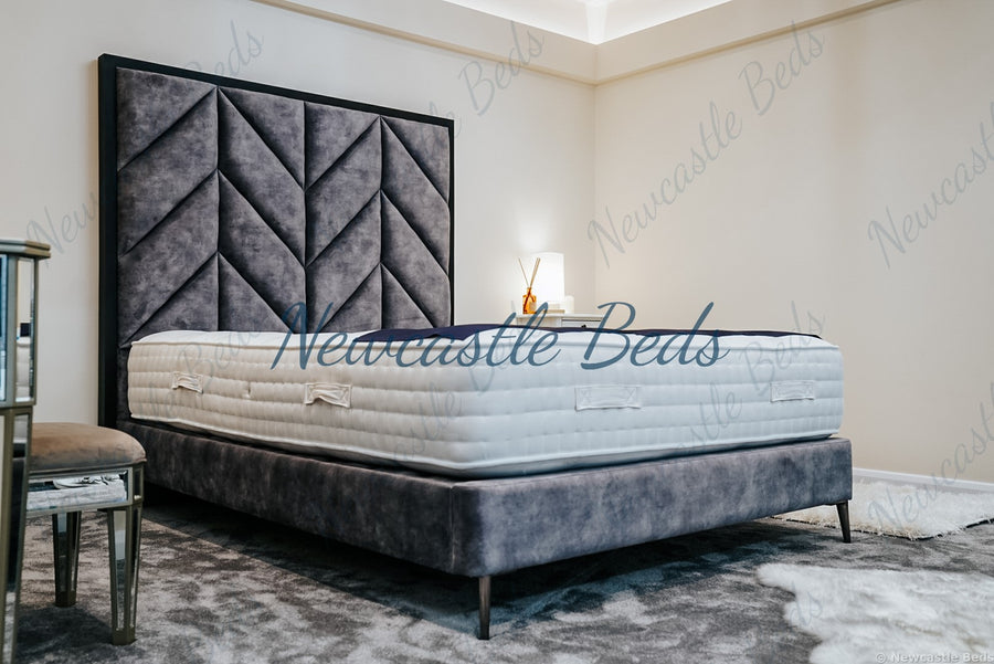 The Regency Bed
